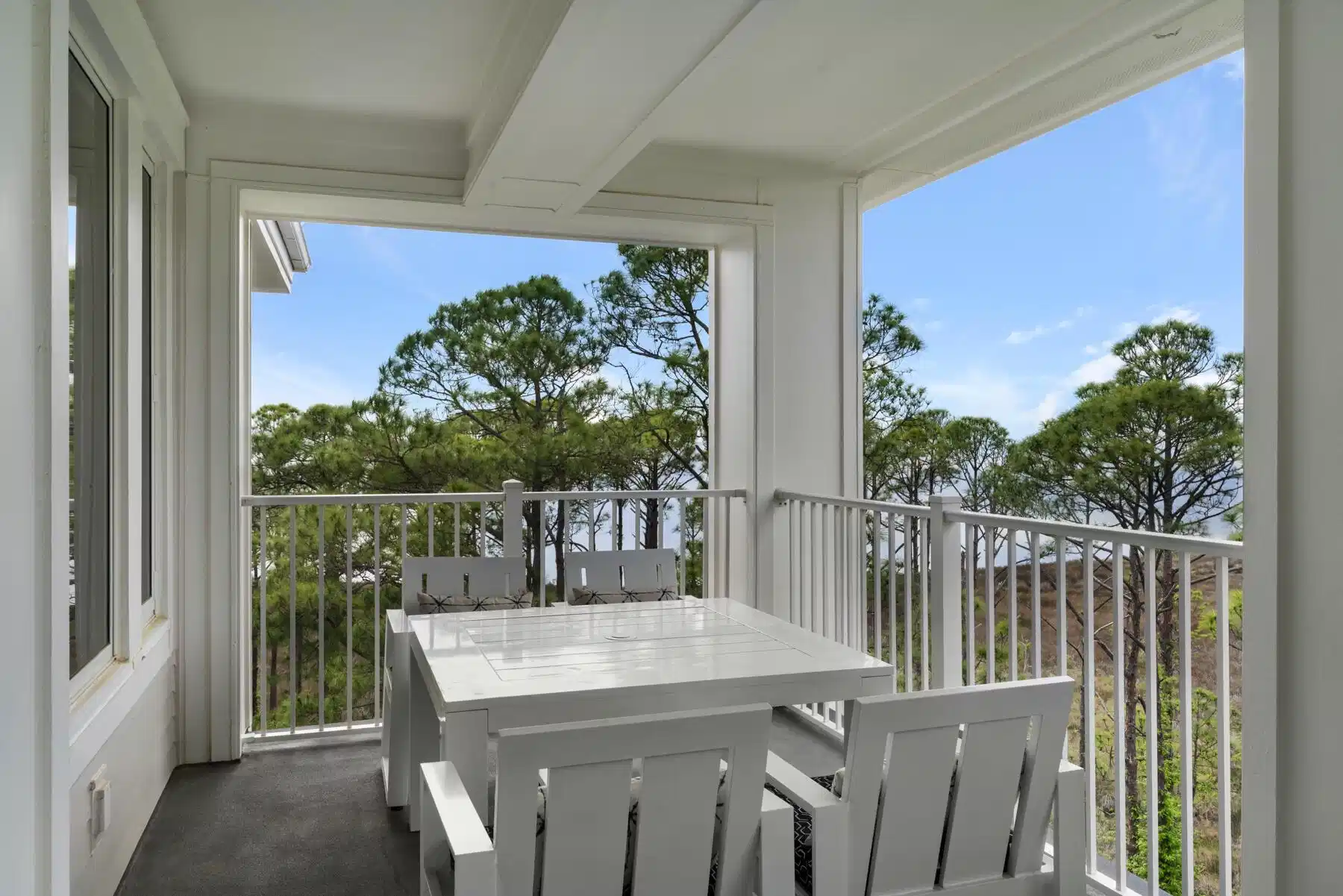 Image 1: Balcony facing the bay