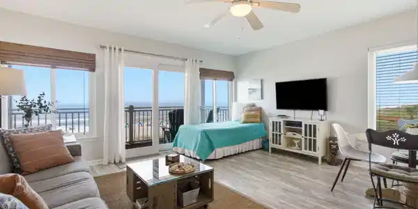 Image 2: Living Area
