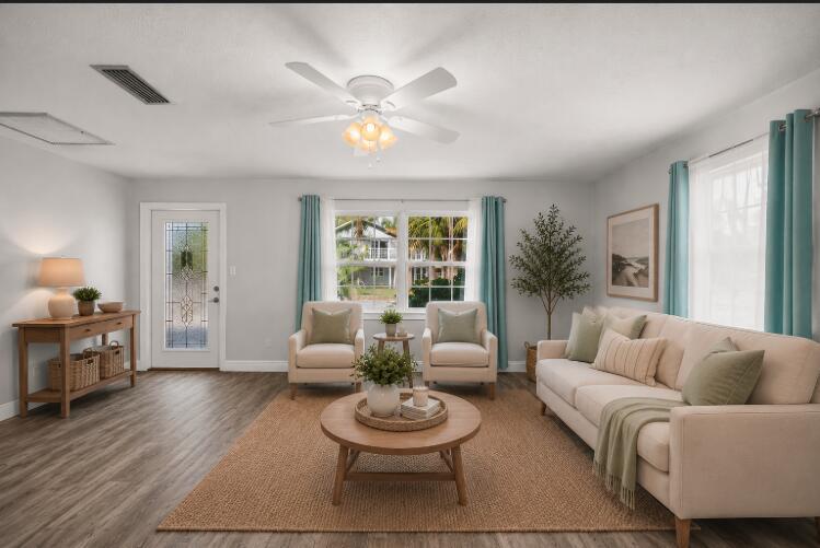 Image 3: living room