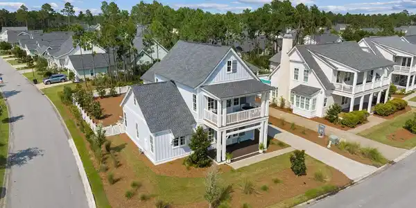 240 N Splash Drive