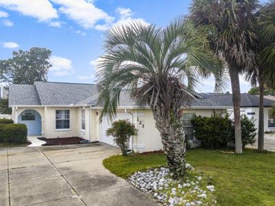 123 Glades Turn