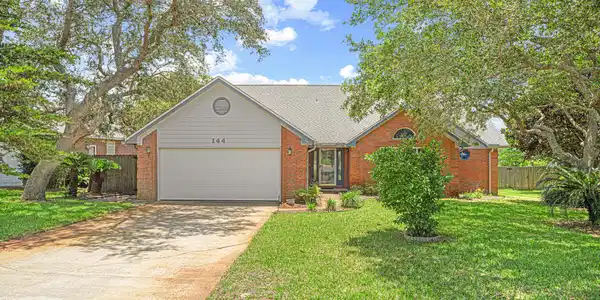144 Long Pointe Drive
