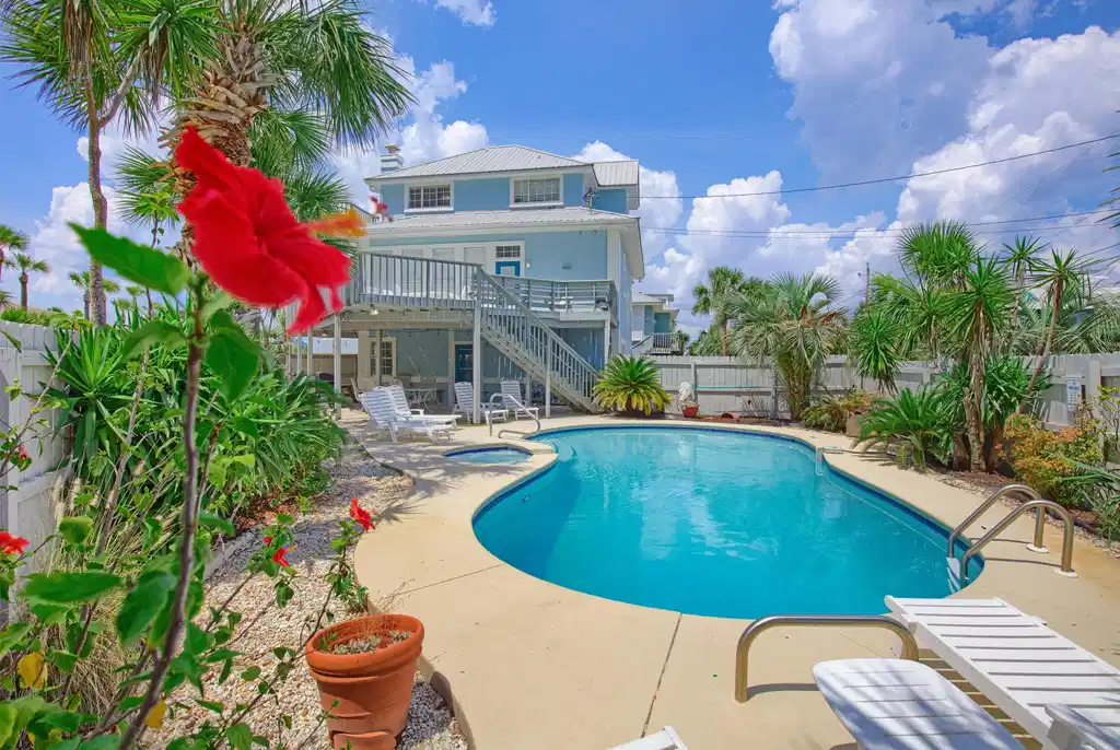 Image 1: Your Private Resort!