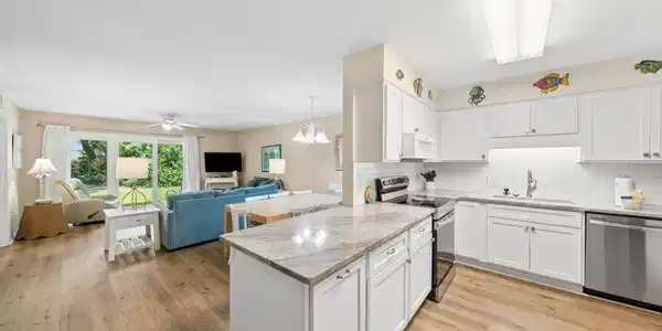 3755 Scenic Highway 98