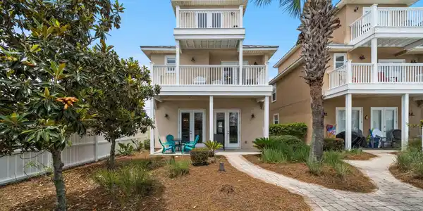 7827 Beach Drive