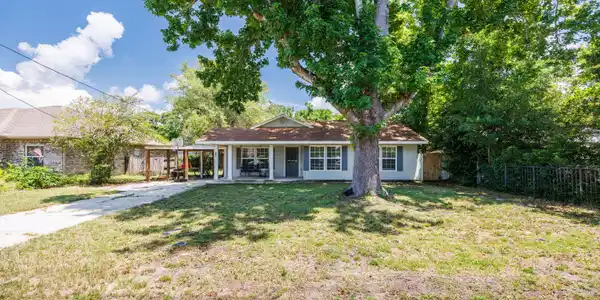209 Michael Avenue