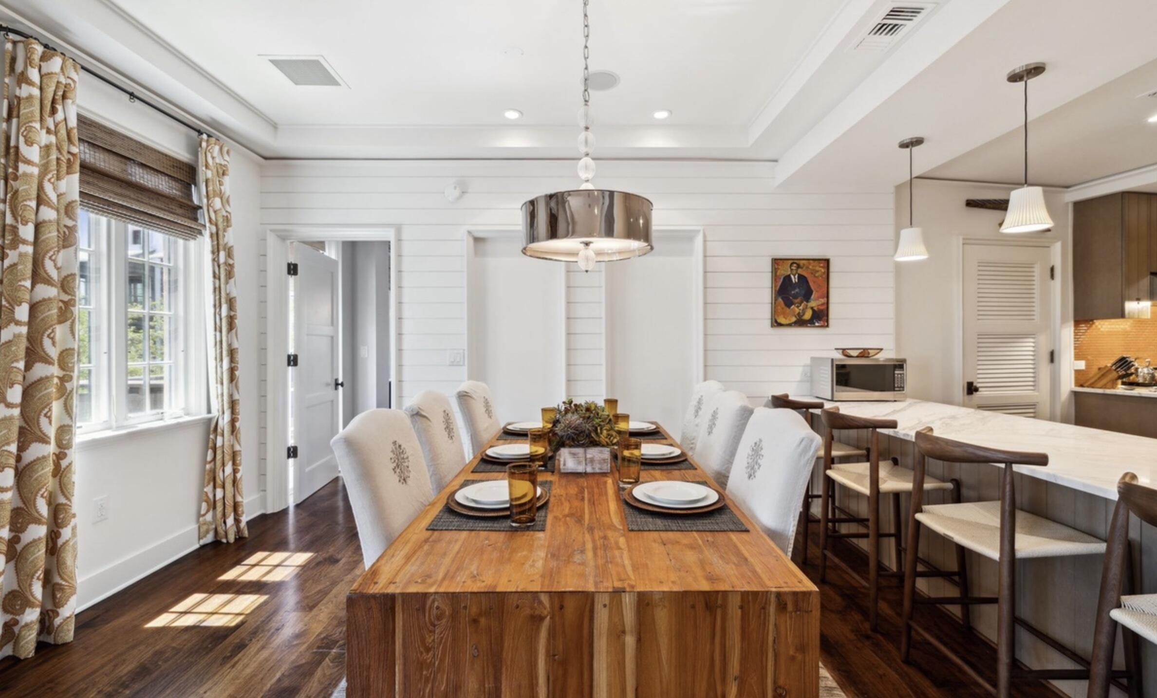 Image 2: DINING