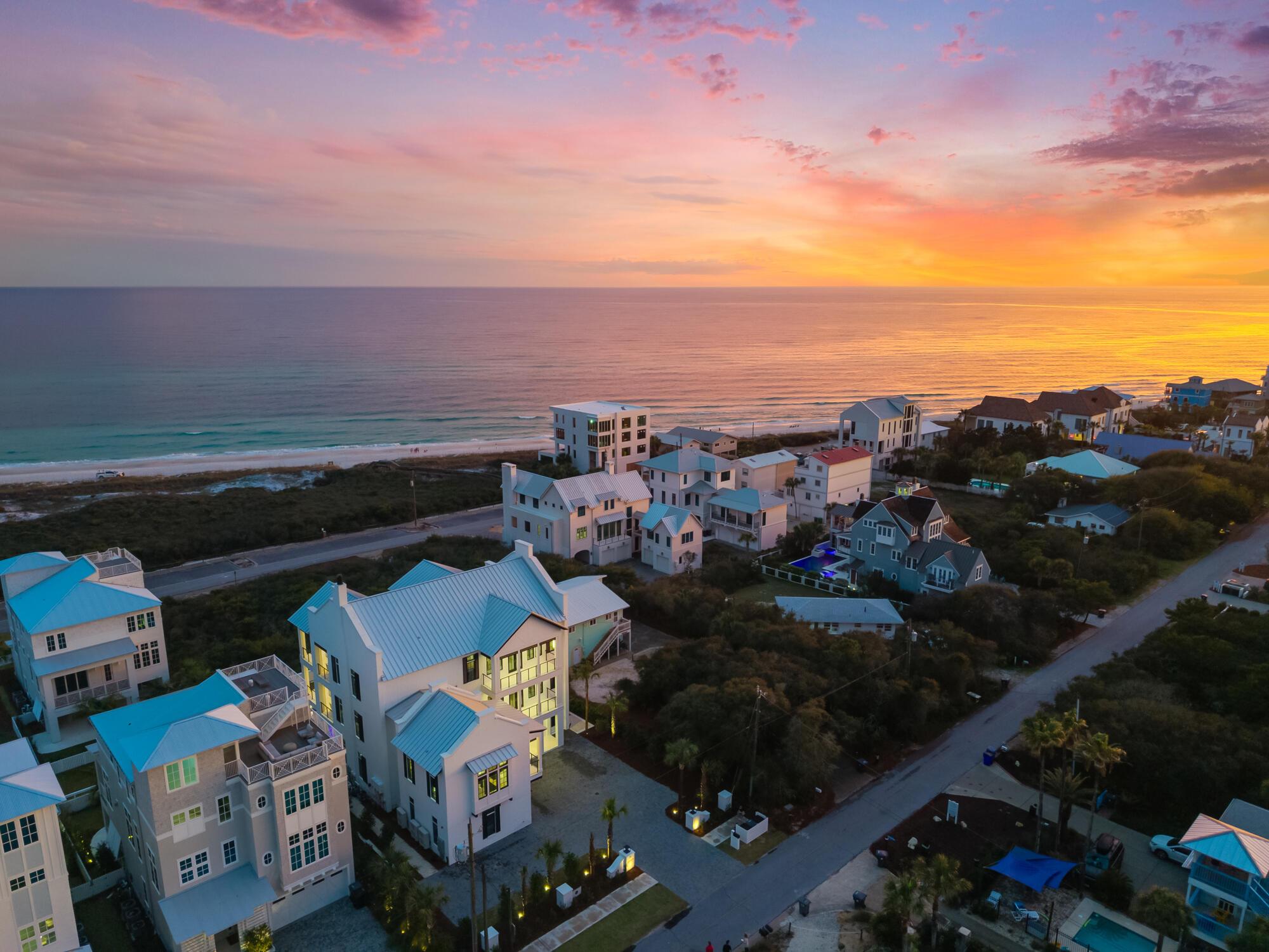 Image 3: 73 Pompano Street