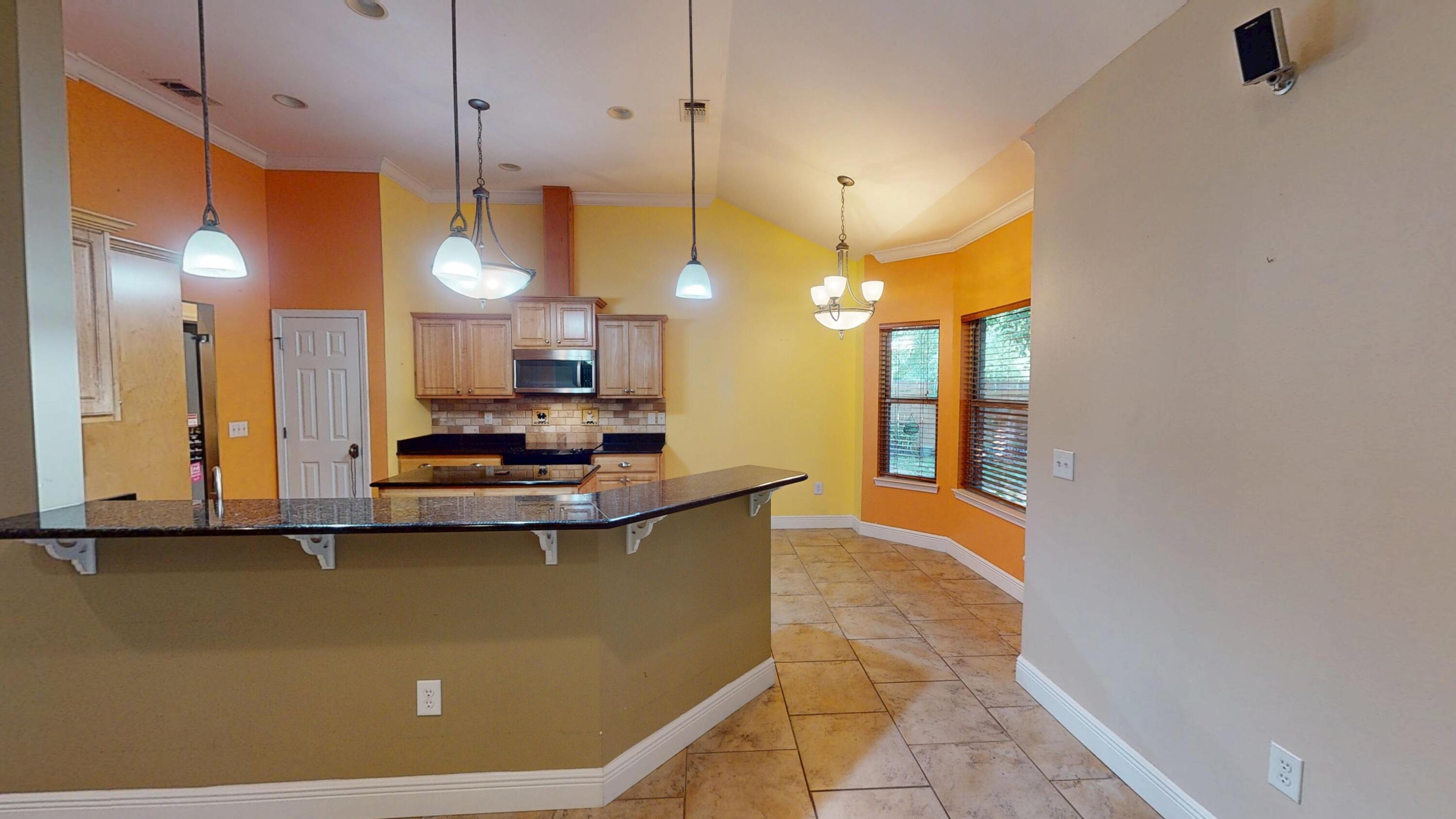 Image 4: Breakfast bar