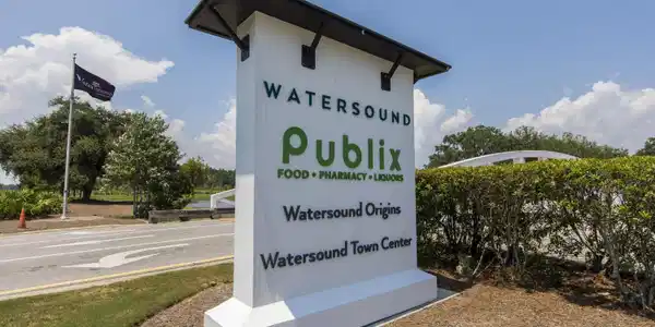 Image 3: New monument sign shot (Watersound Origi