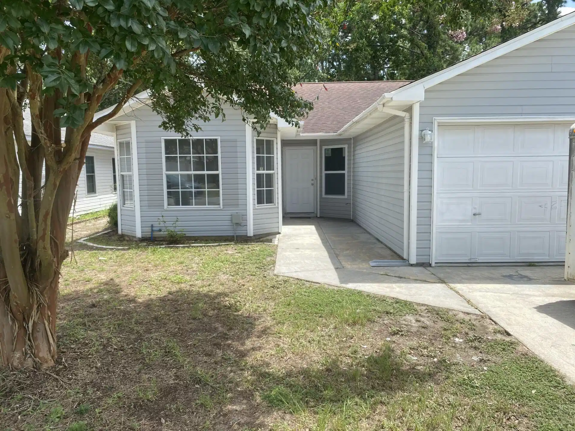 Image 1: Front of Home
