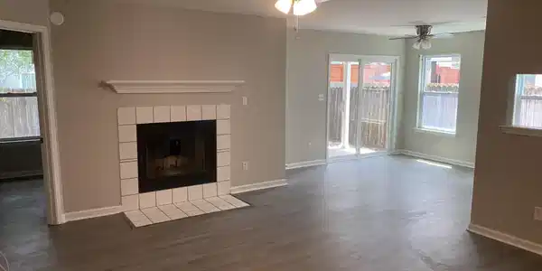 Image 3: Great Room w Fireplace