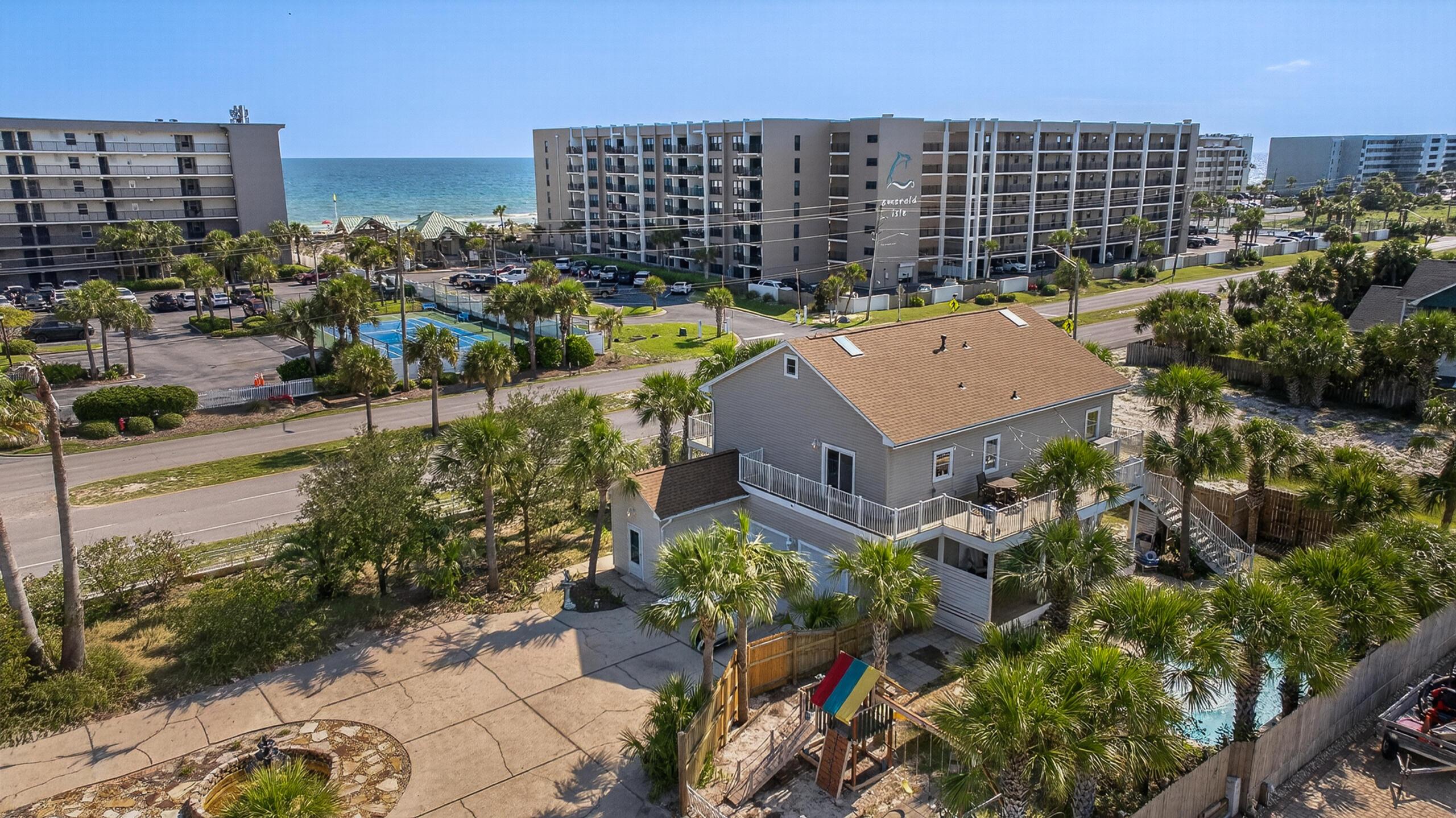 Image 3: 002_631 Pelican drive-2