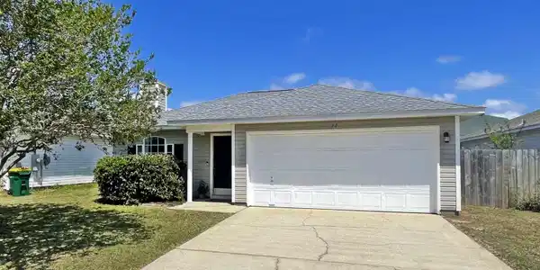 17 Stowe Road