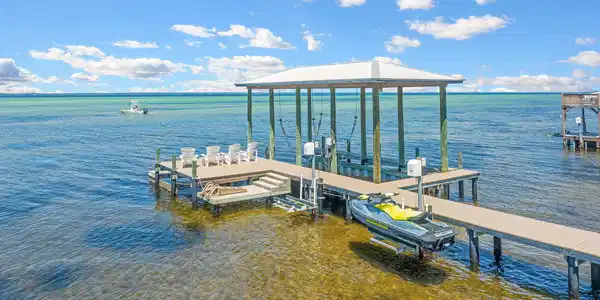Image 4: 64-web-or-mls-dune-lake-studio-64