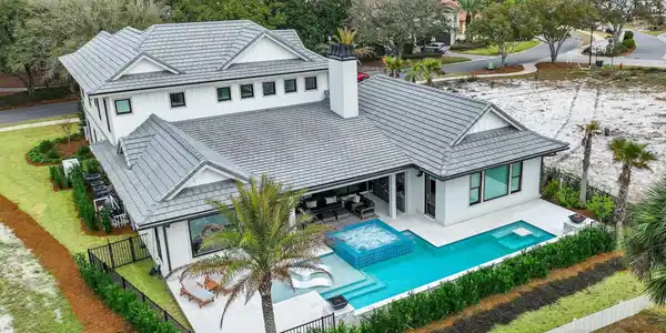 4548 Sailmaker Lane