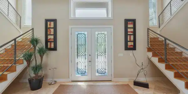 Image 2: Foyer
