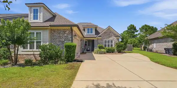 Image 2: Front of Home