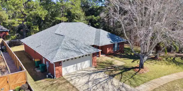 346 Louise Circle