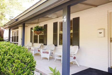 4 NE Bay Drive