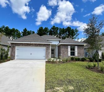 18 Apollo Avenue W