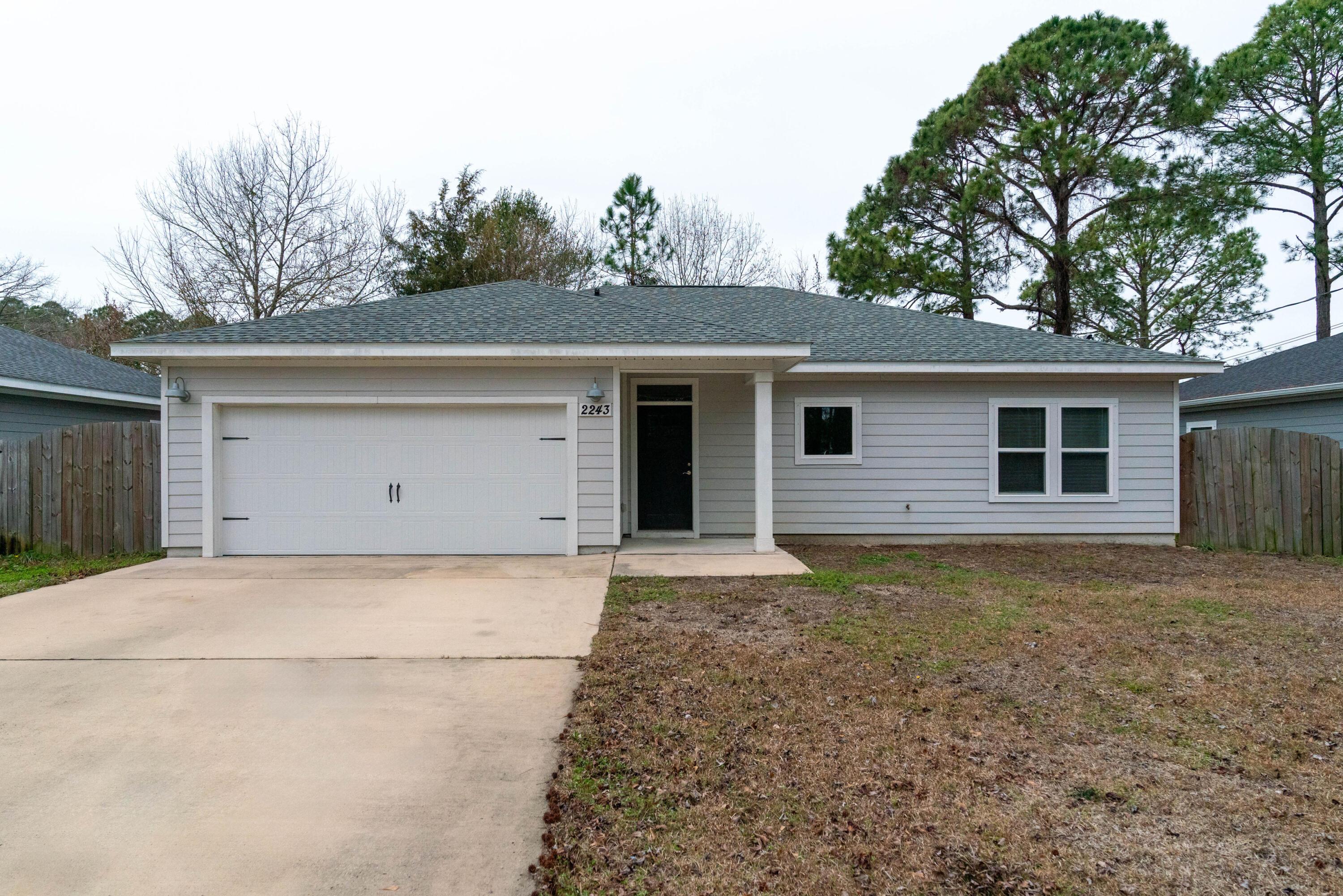 Image 1: Front of Home