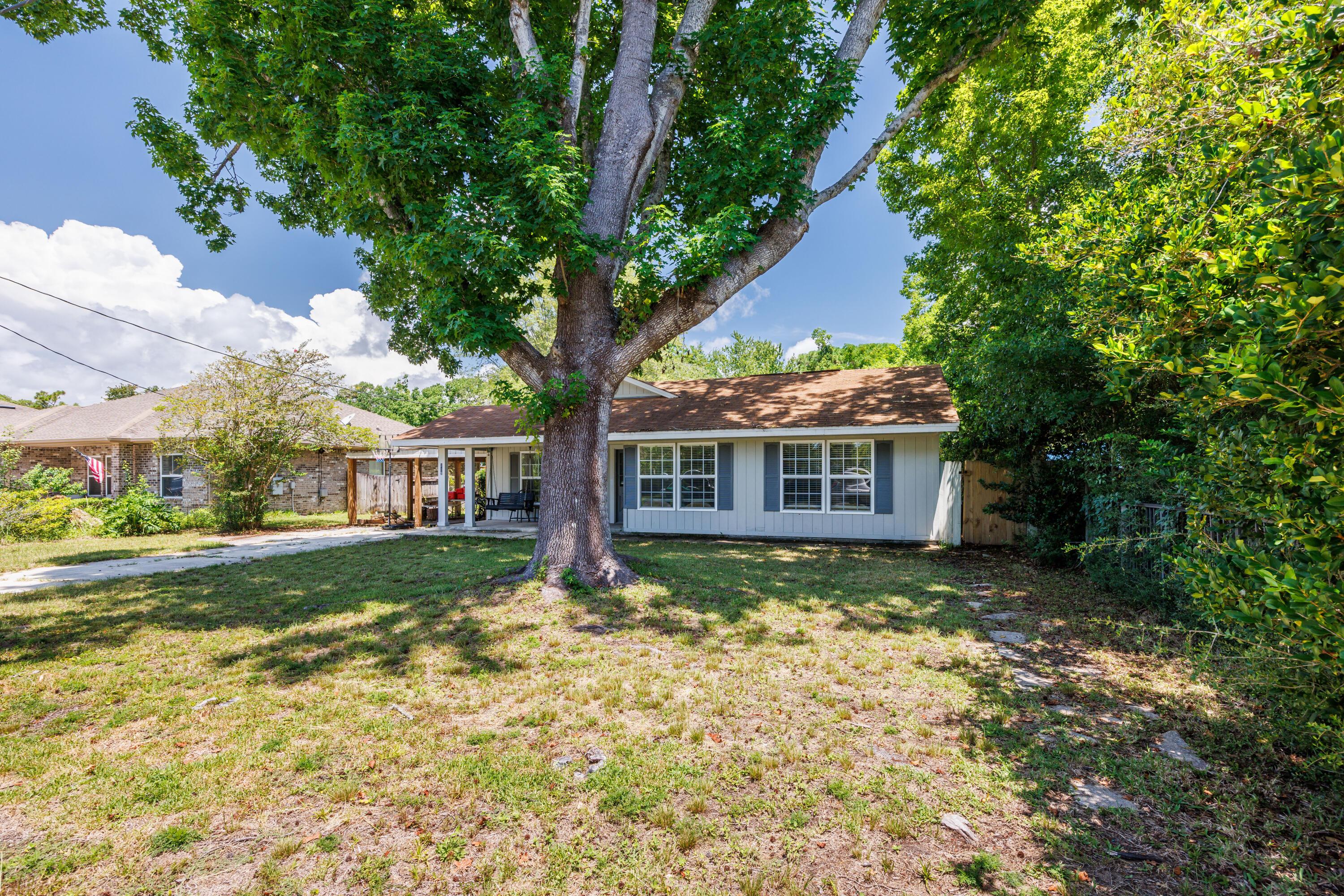 Image 3: 209 Michael Ave-3