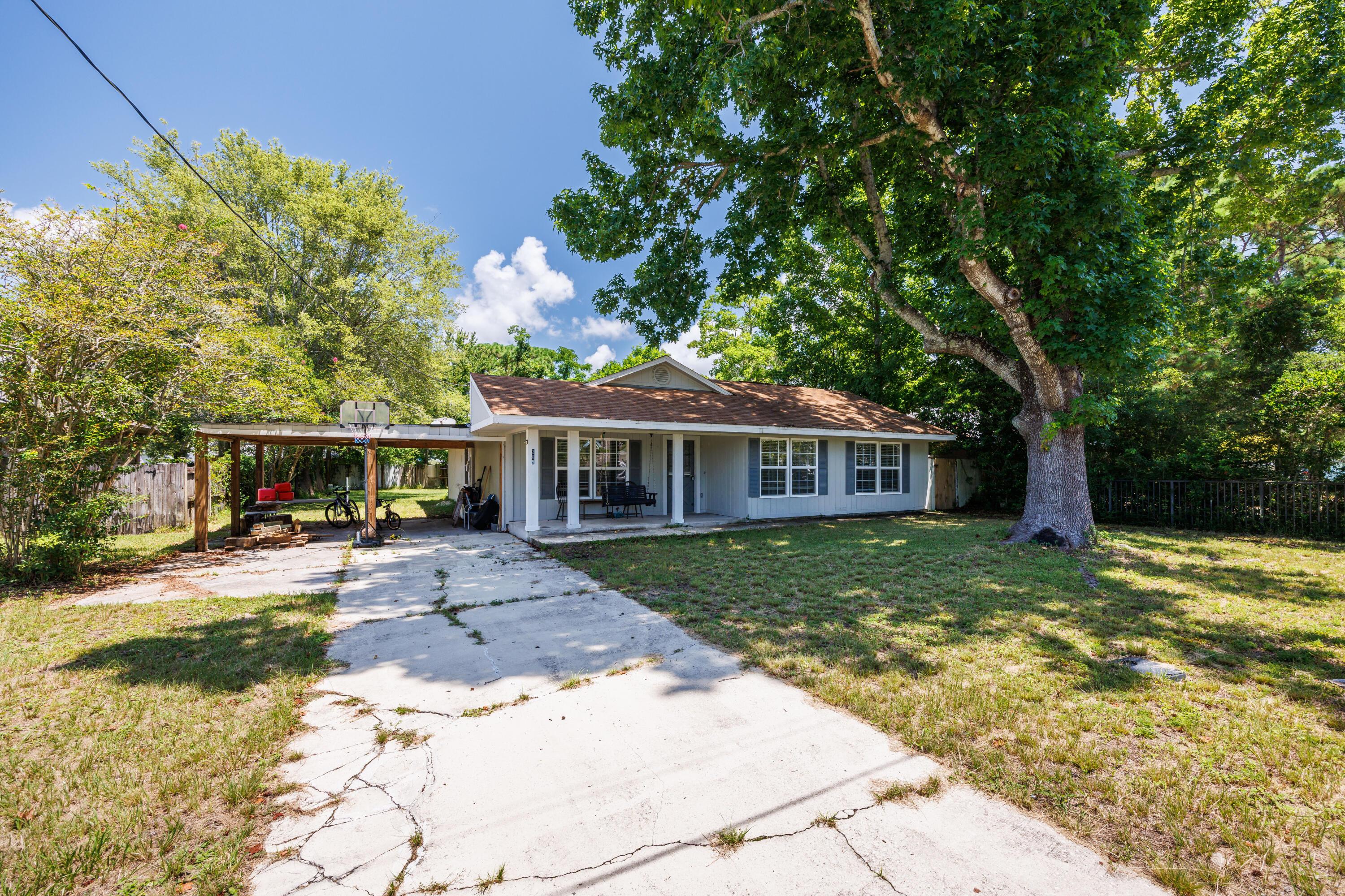 Image 4: 209 Michael Ave-4