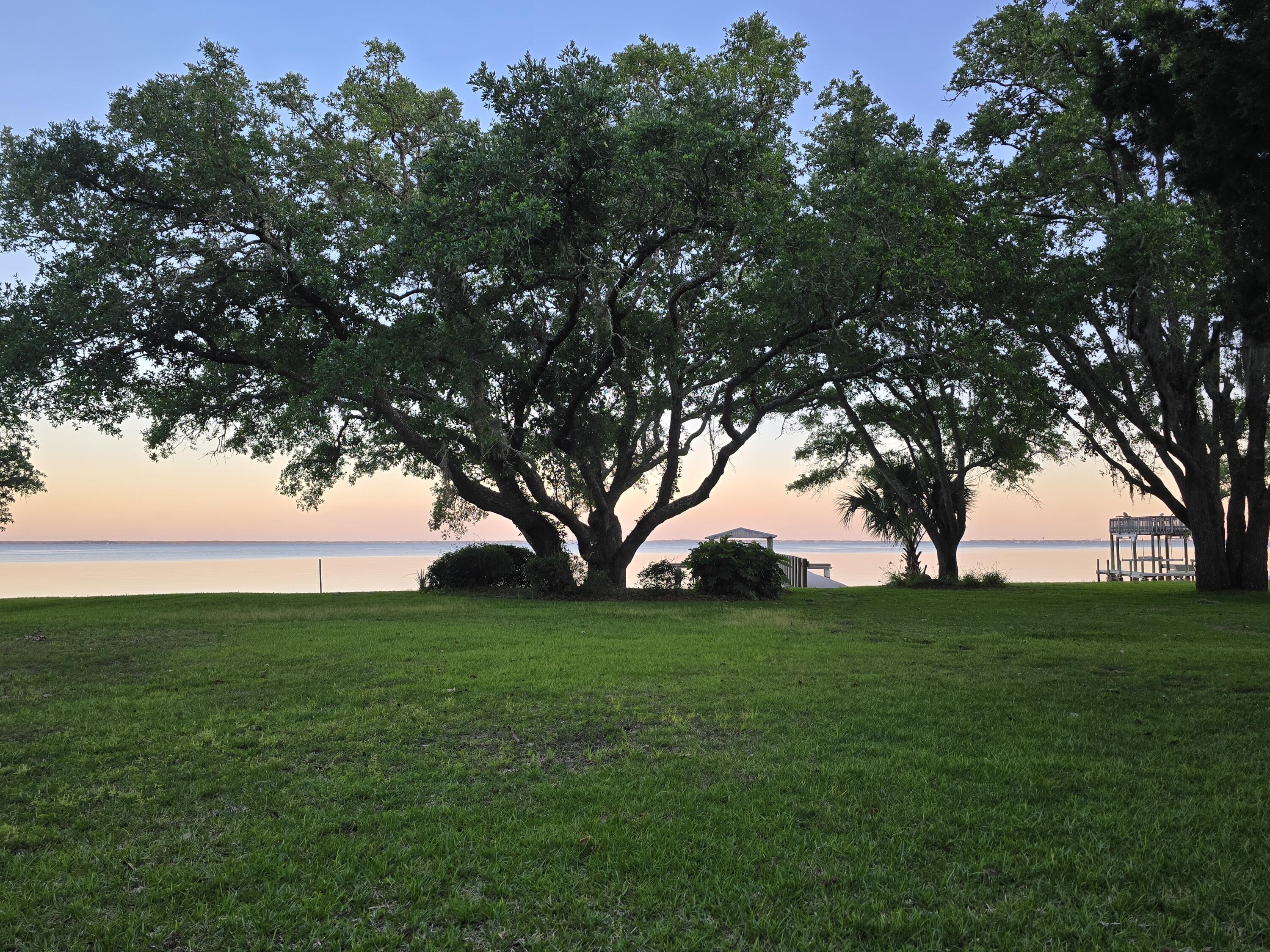Image 3: Bayfont-home-261-Cedar-Beach-Cove (87)