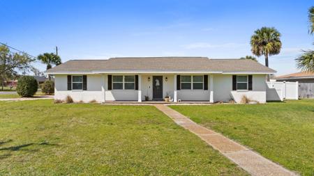 4415 Baywood Drive