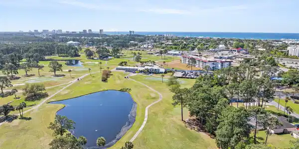 Image 2: DJI_20260410110120_0213_D