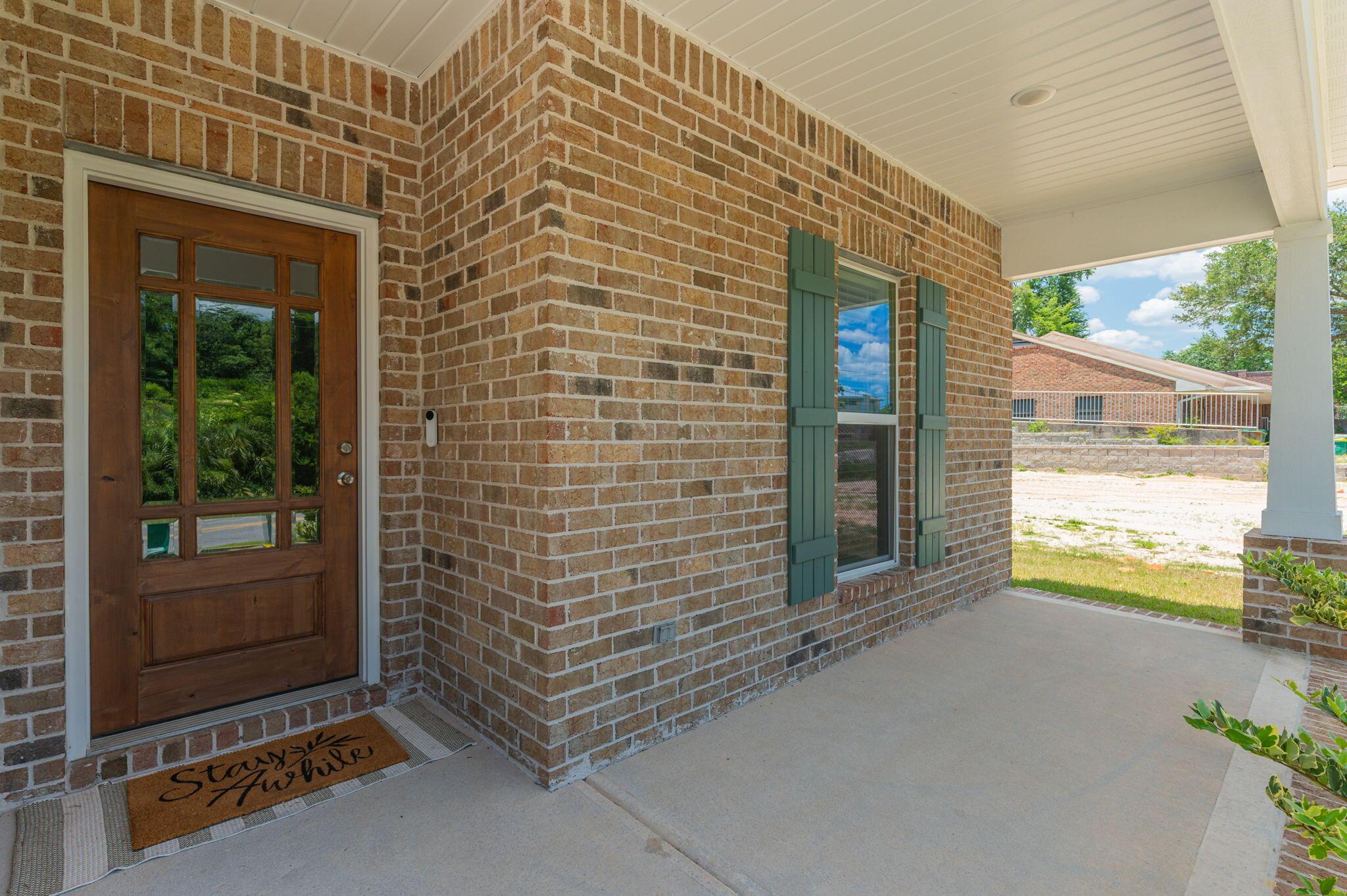 Image 2: Entry