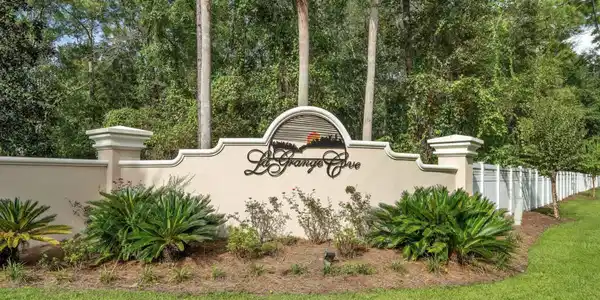12 Lagrange Cove Circle