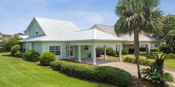 114 Mainsail Drive