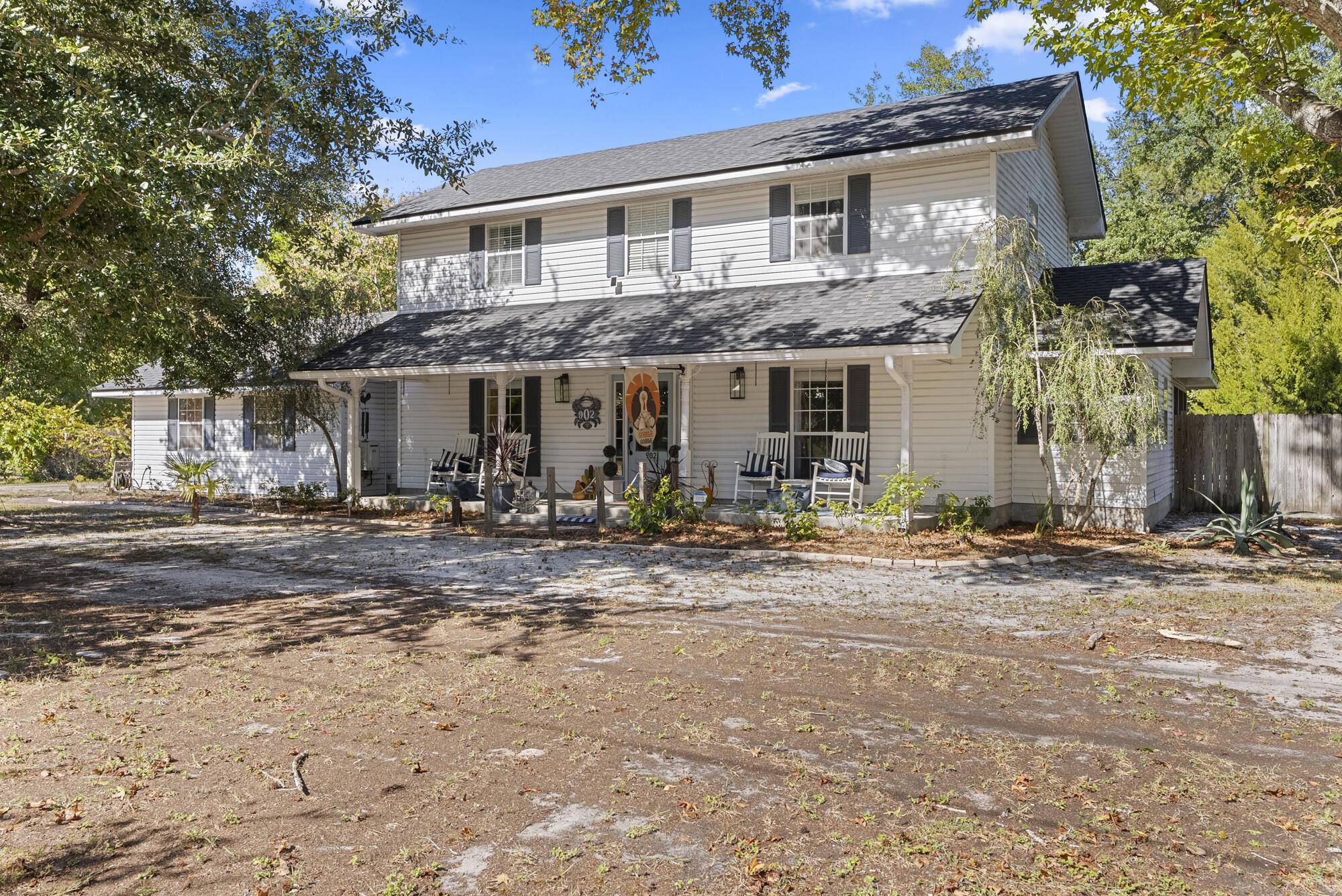 Image 2: Front of Home