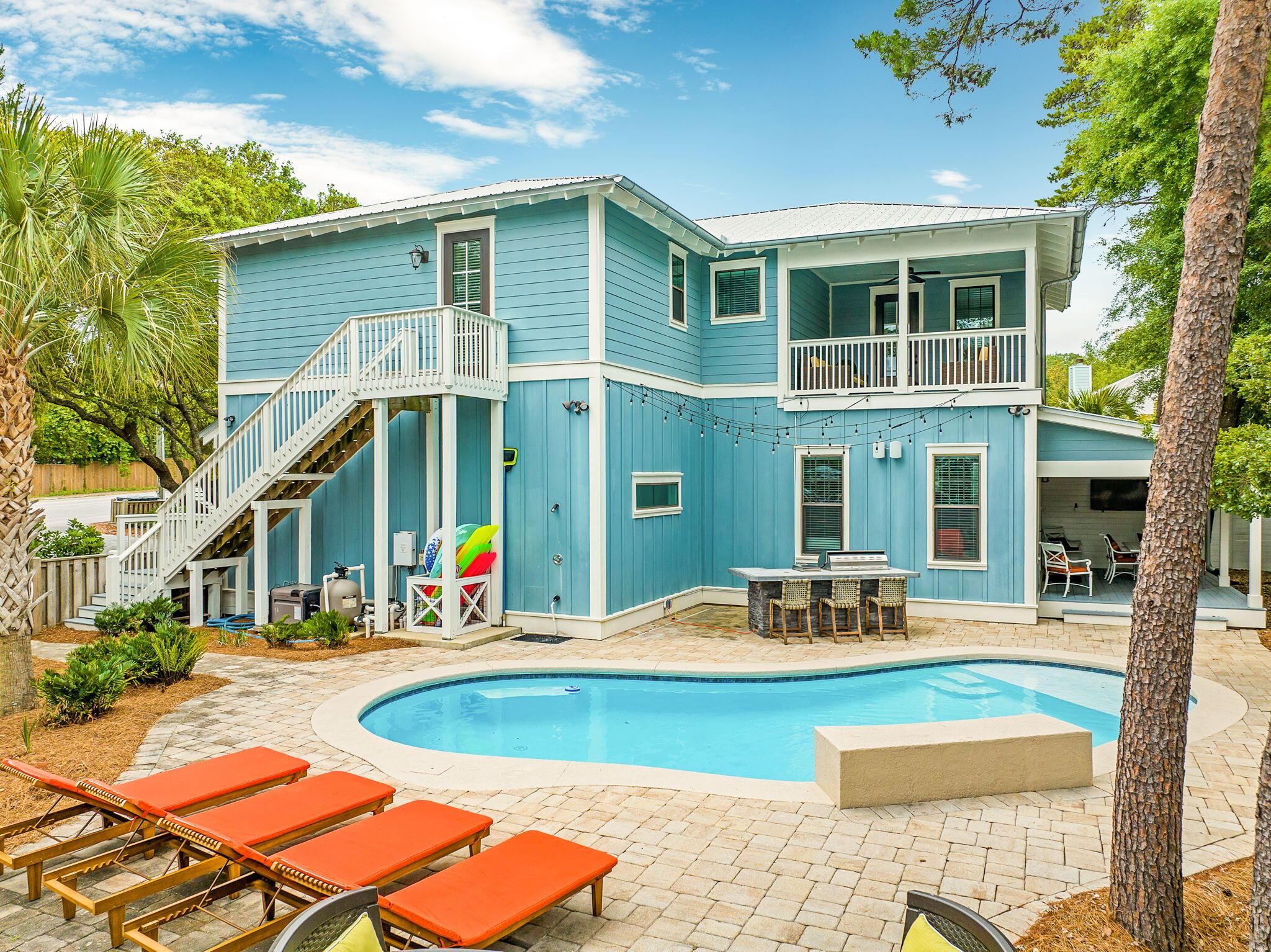 Image 4: Image#4 | Backyard pool view.