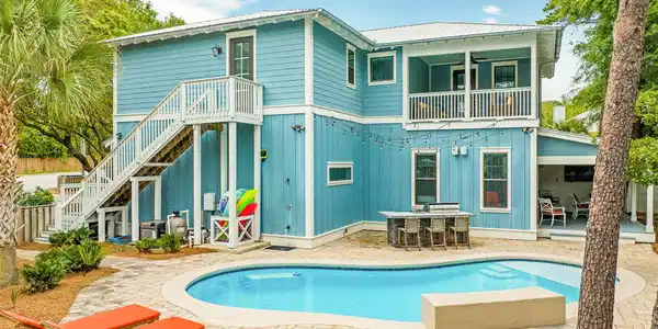 Image 4: Image#4 | Backyard pool view.