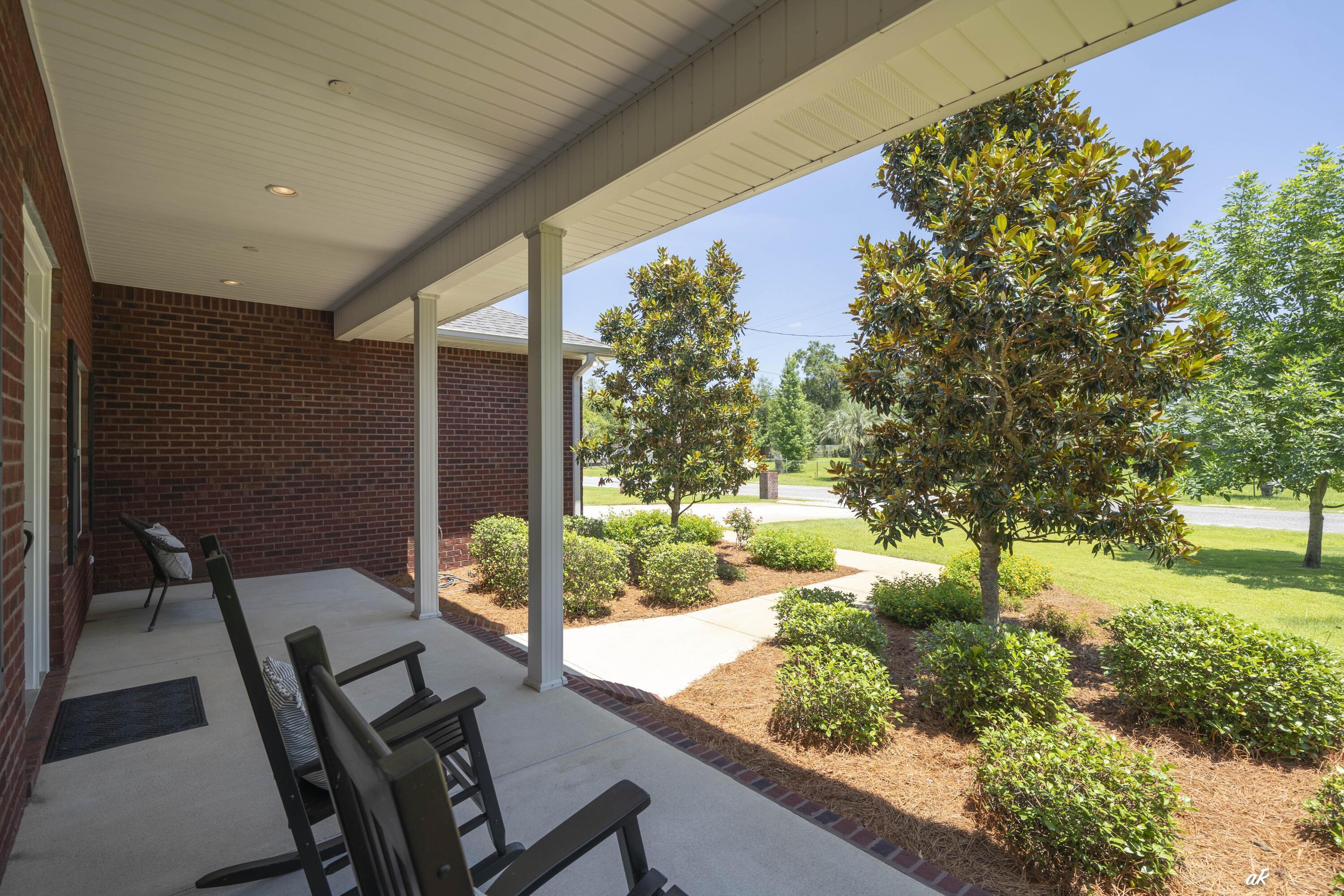 Image 4: Front Porch-2