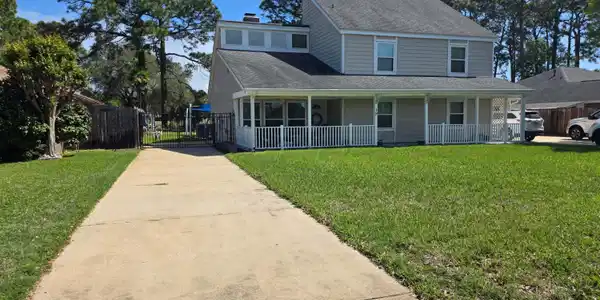 Image 2: Boat or RV parking