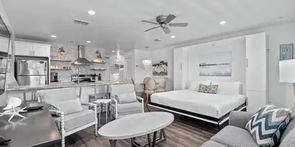 3605 E County Highway 30A