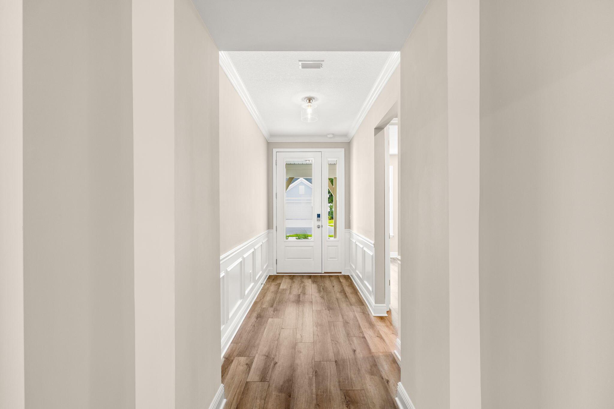 Image 4: Entry