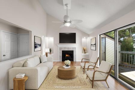 128 SE Elm Avenue