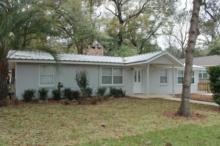 233 White Street