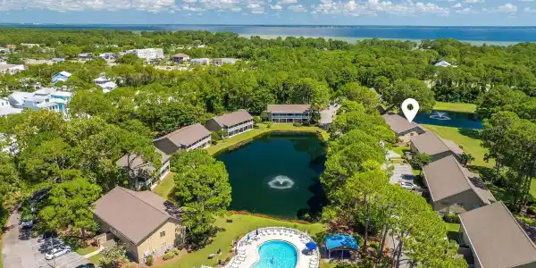 488 N Driftwood Bay