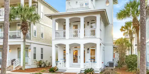 53 W Seacrest Beach Boulevard