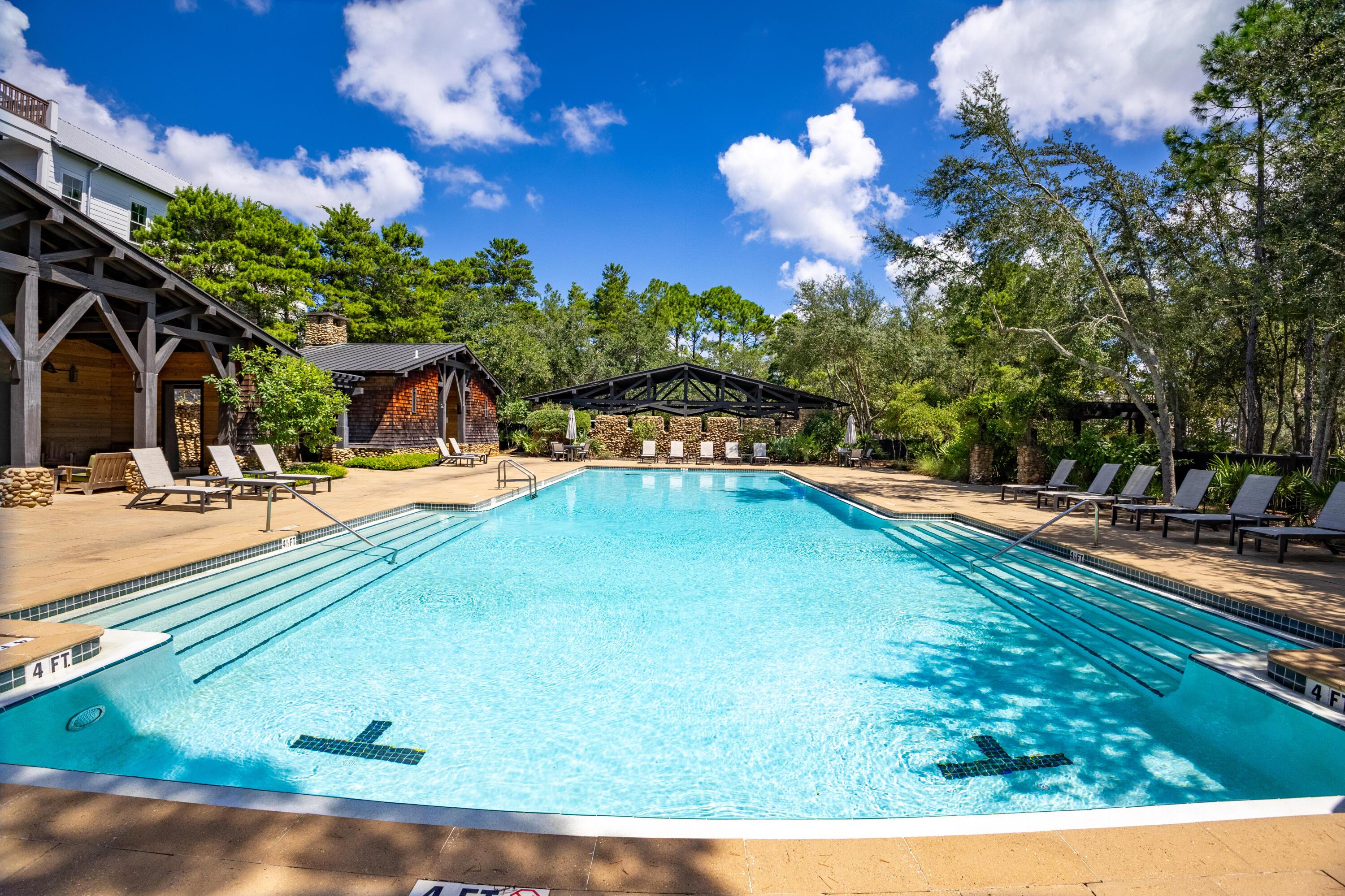 Image 4: Community pool