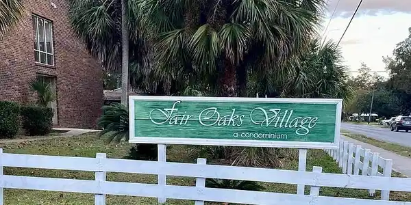607 Colonial Drive