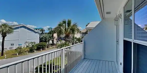 Image 2: Balcony