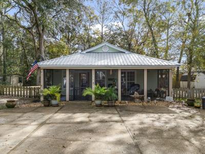 392 Palmetto Avenue