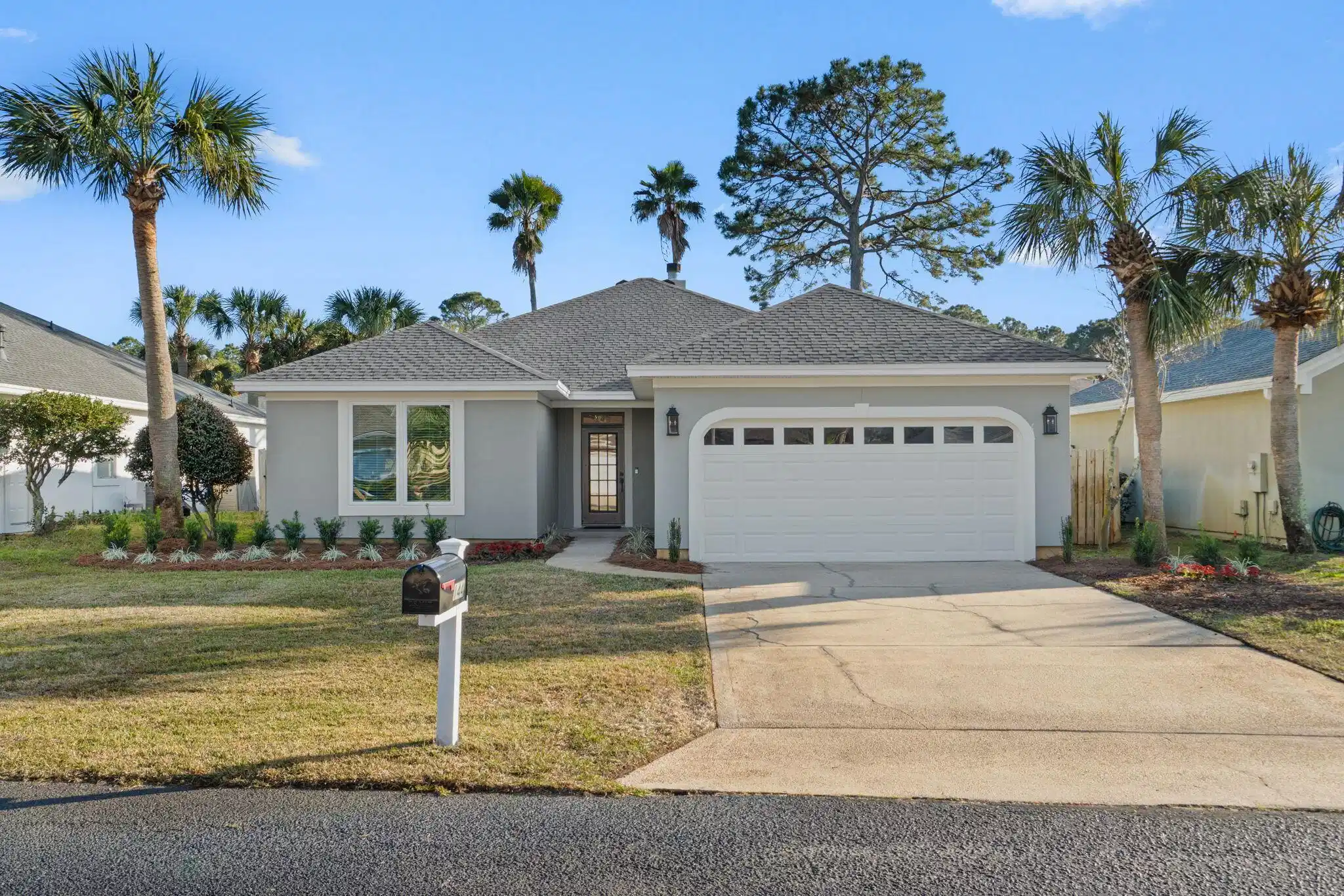 Image 1: Curb Appeal